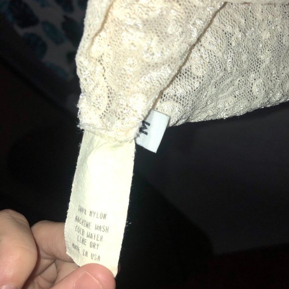 Cream White Lace Crop Tank Top Size M - Picture 3 of 4